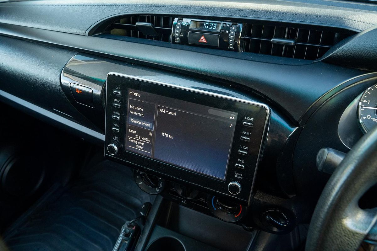 2020 Toyota Hilux SR GUN126R 4X4