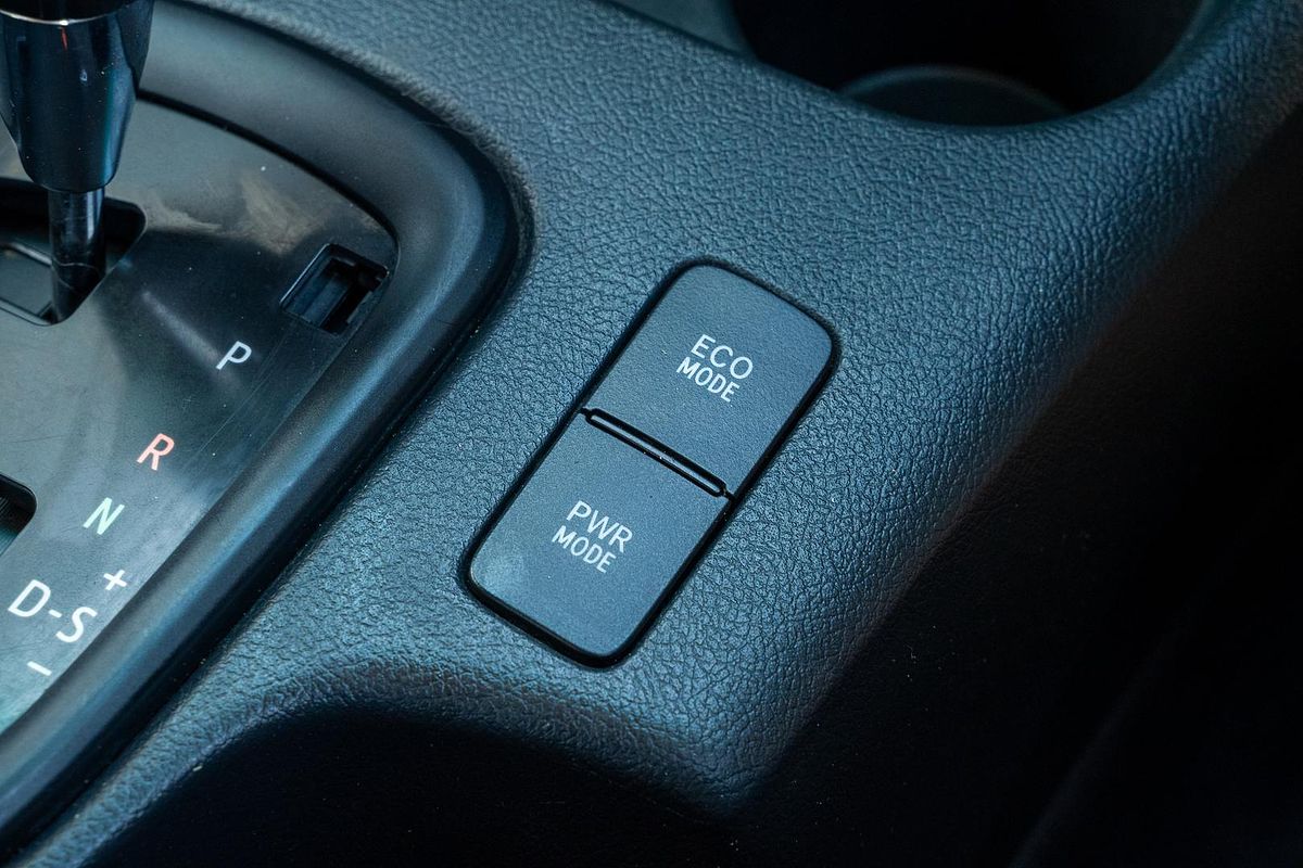 2020 Toyota Hilux SR GUN126R 4X4