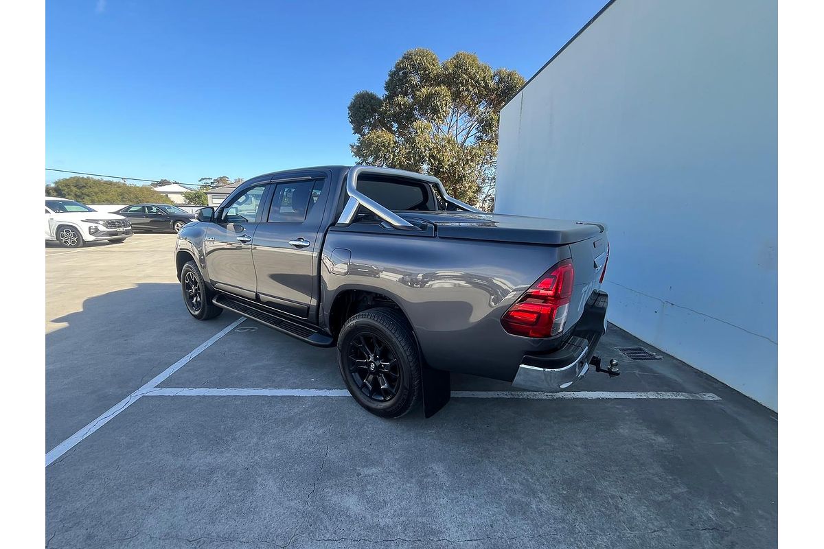 2018 Toyota Hilux SR5 GUN126R 4X4