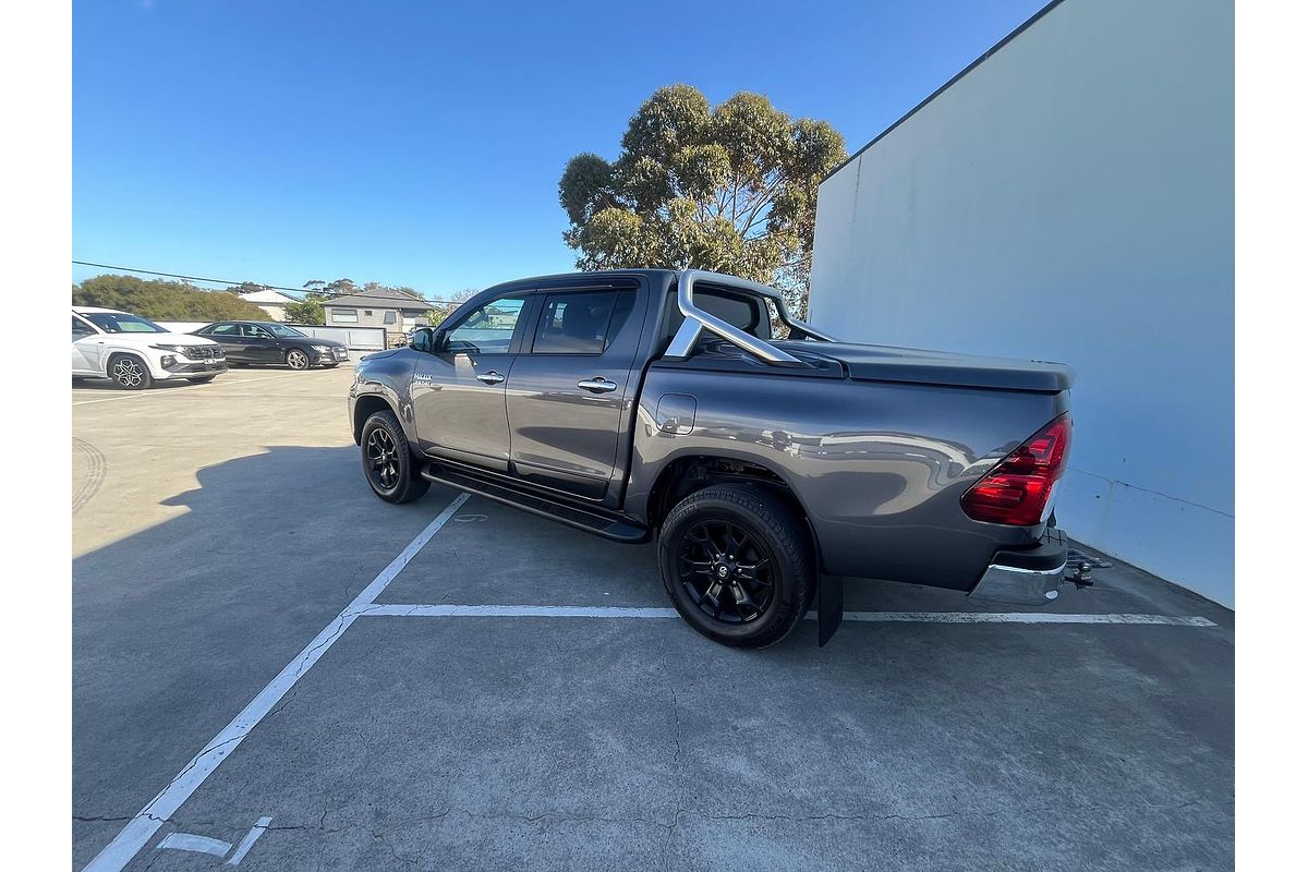 2018 Toyota Hilux SR5 GUN126R 4X4