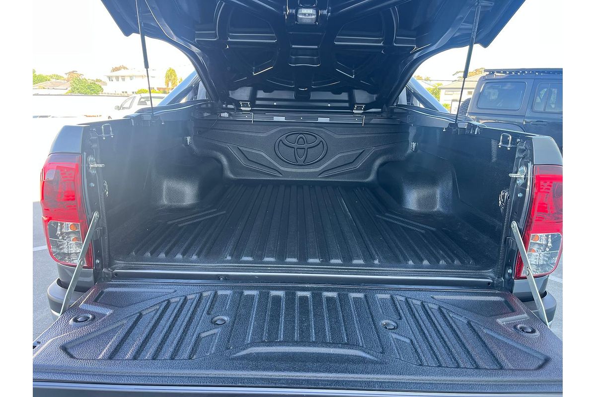 2018 Toyota Hilux SR5 GUN126R 4X4