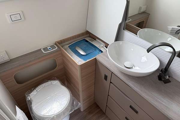 2025 Jayco Discovery 21.66-4.Dy-My25