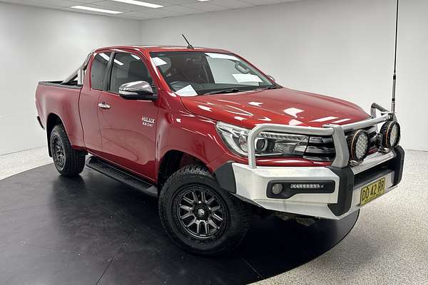 2016 Toyota Hilux SR5 GUN126R 4X4