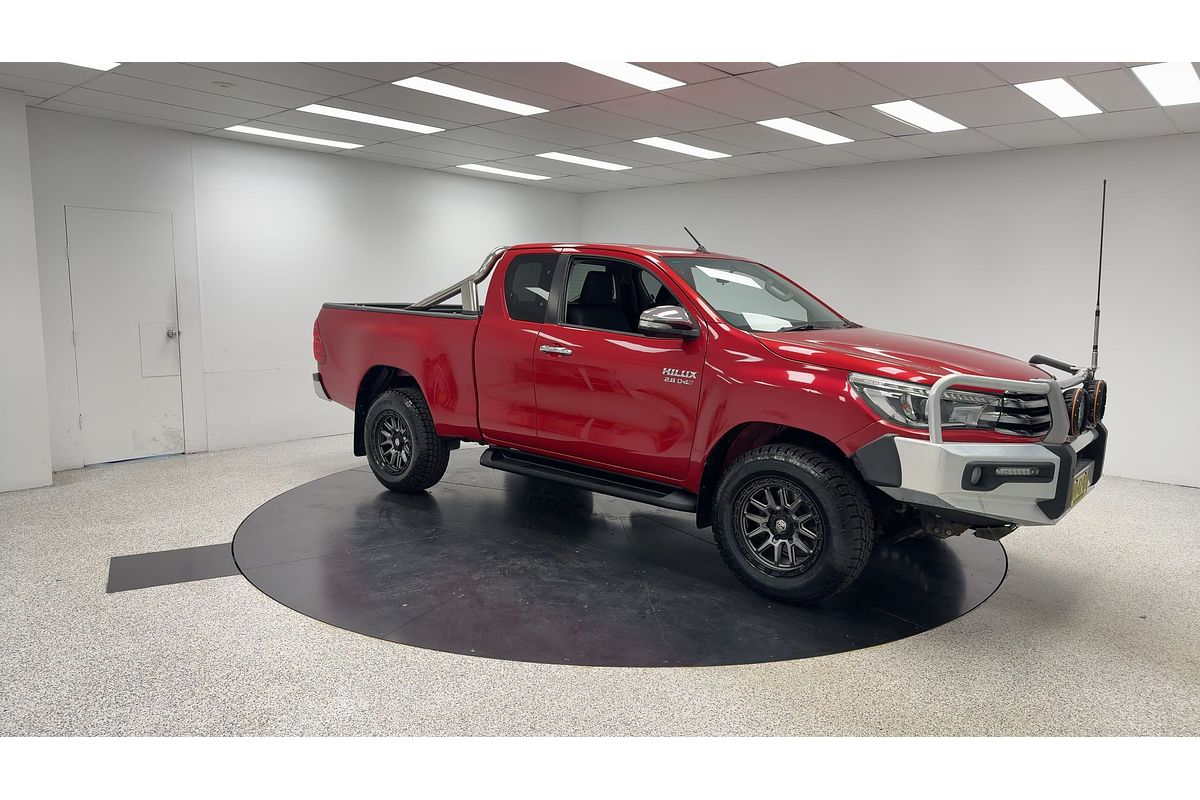 2016 Toyota Hilux SR5 GUN126R 4X4