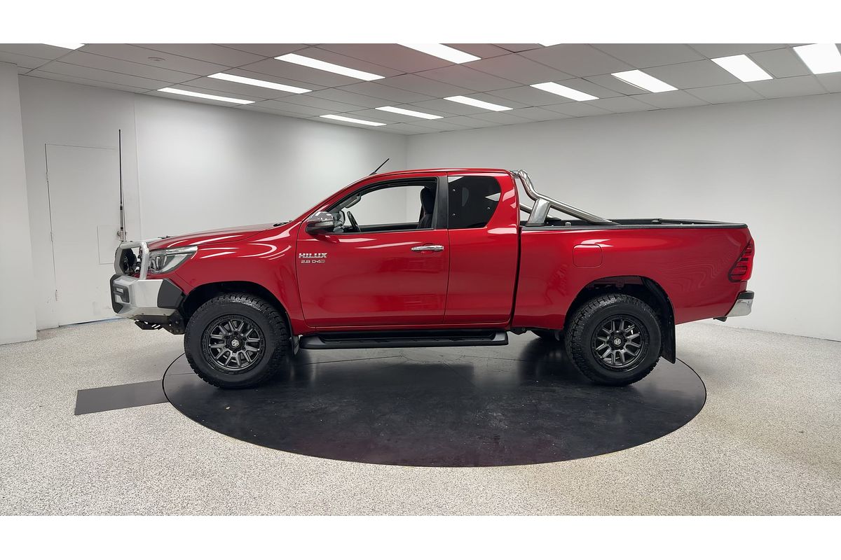 2016 Toyota Hilux SR5 GUN126R 4X4