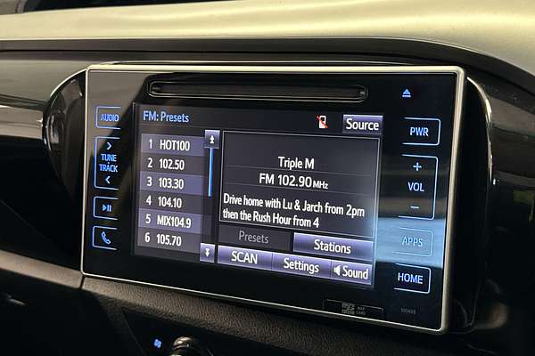 2016 Toyota Hilux SR5 GUN126R 4X4