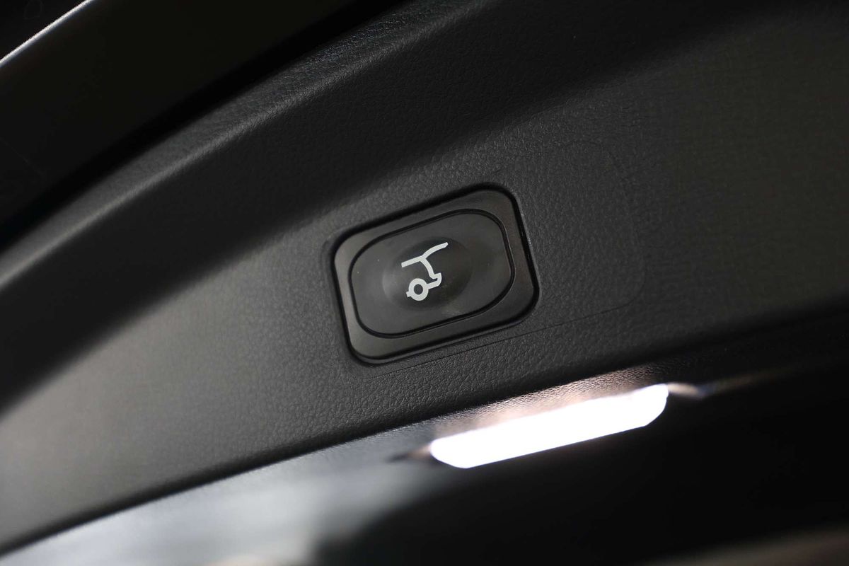 2025 Ford Everest Trend 2.0L