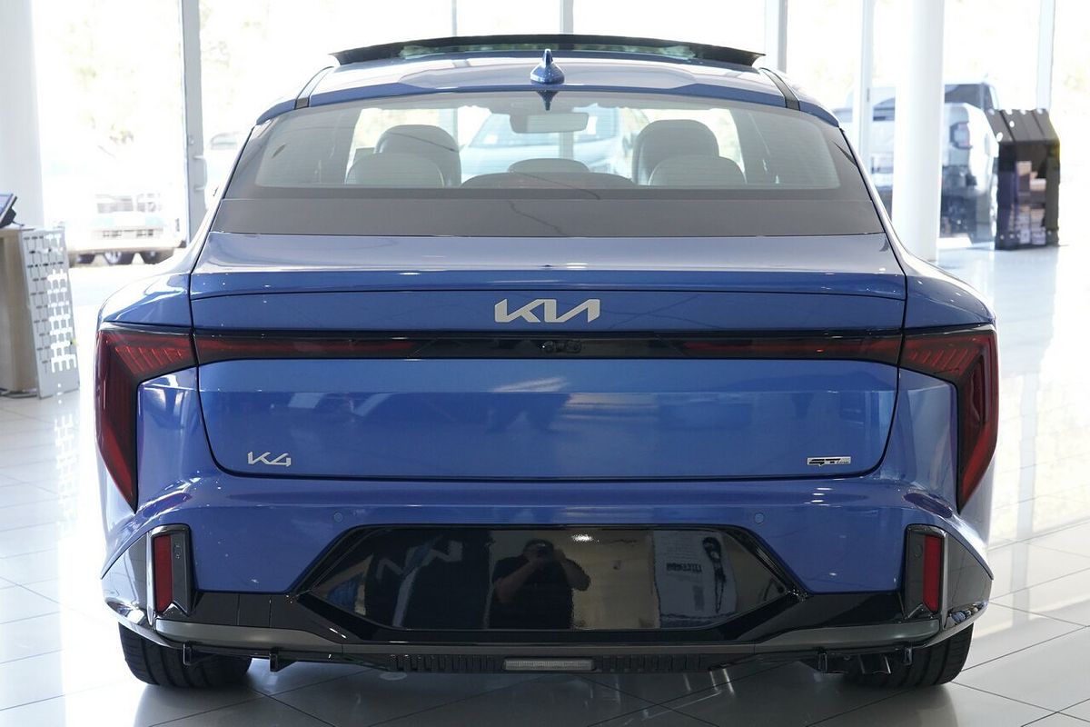 2025 Kia K4 GT-Line CL4m