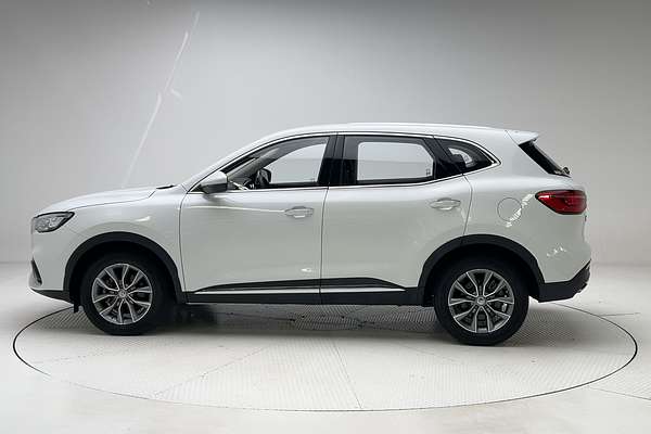 2022 MG HS Core SAS23 thumb-4