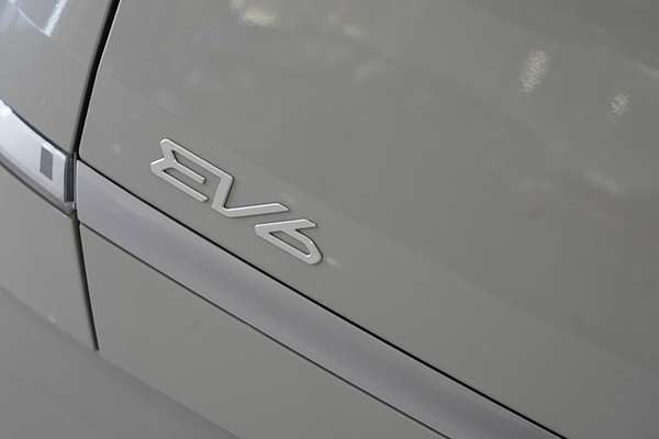 2024 Kia EV6 Air CV