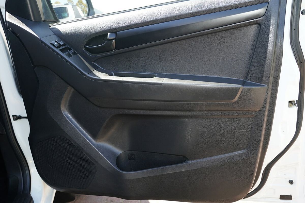 2018 Isuzu D-MAX SX Rear Wheel Drive