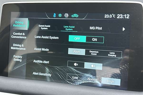 2022 MG HS Core SAS23 thumb-16