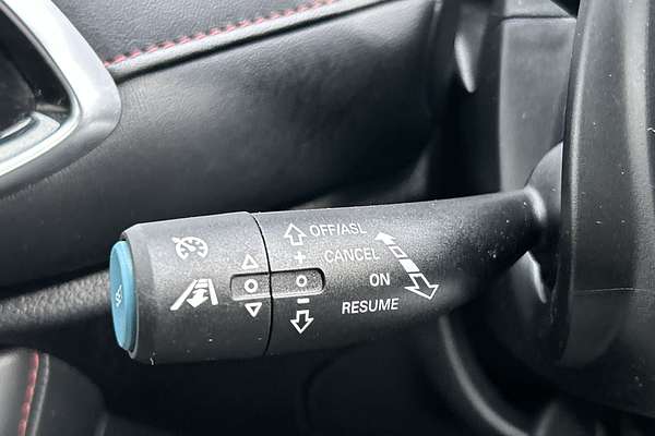 2022 MG HS Core SAS23 thumb-17