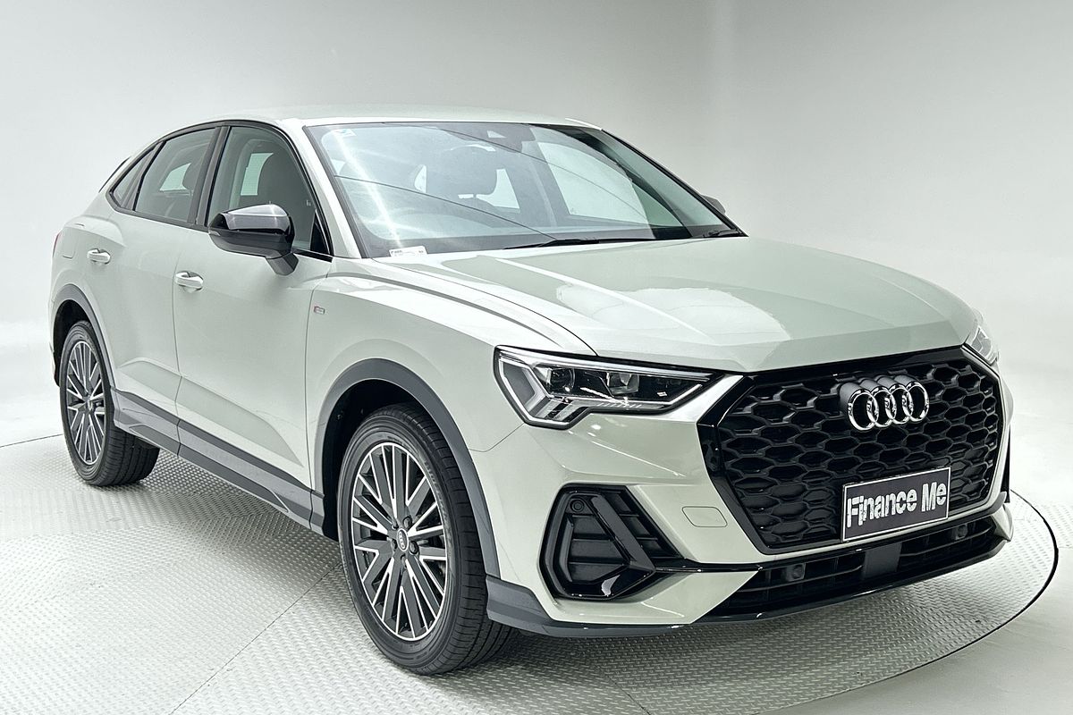 2022 Audi Q3 35 TFSI S line F3