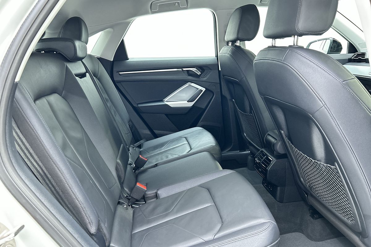 2022 Audi Q3 35 TFSI S line F3