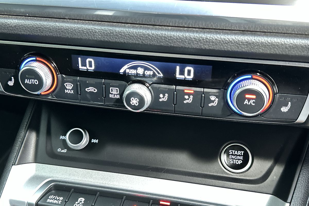 2022 Audi Q3 35 TFSI S line F3