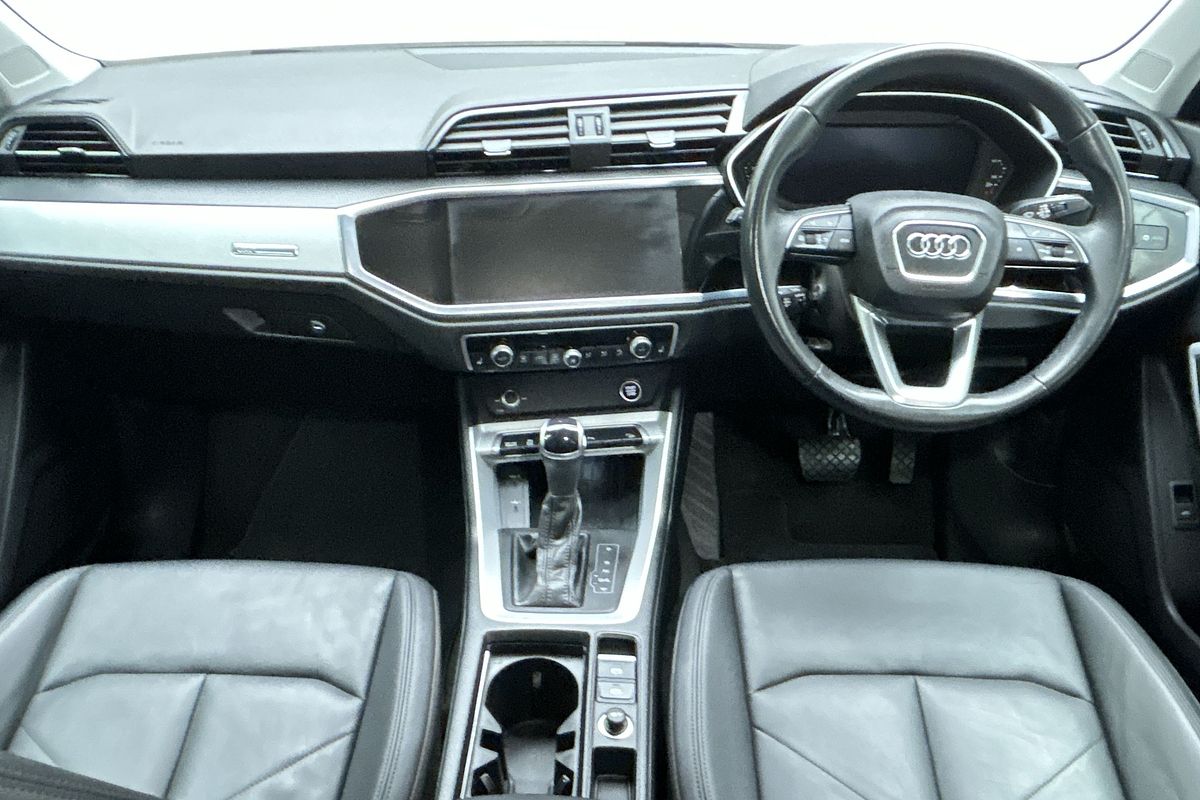 2022 Audi Q3 35 TFSI S line F3