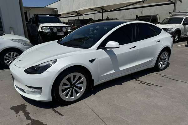 2022 Tesla Model 3 Long Range