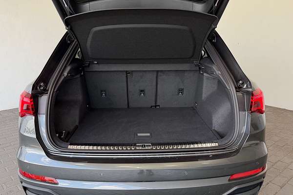 2025 Audi Q3 40 TFSI S line F3