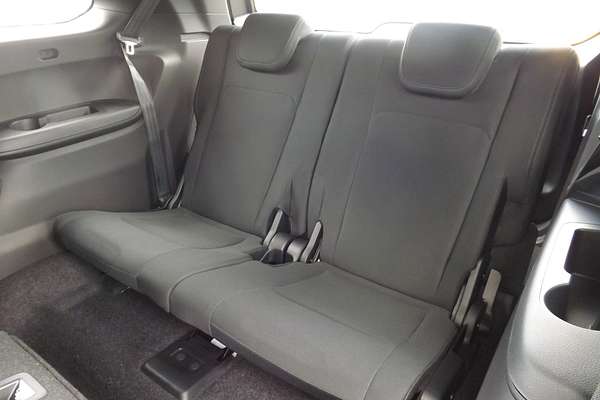 2025 Isuzu MU-X LS-M