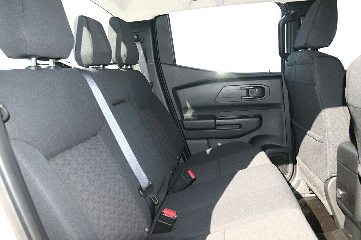 2025 Mitsubishi Triton GLX MV 4X4