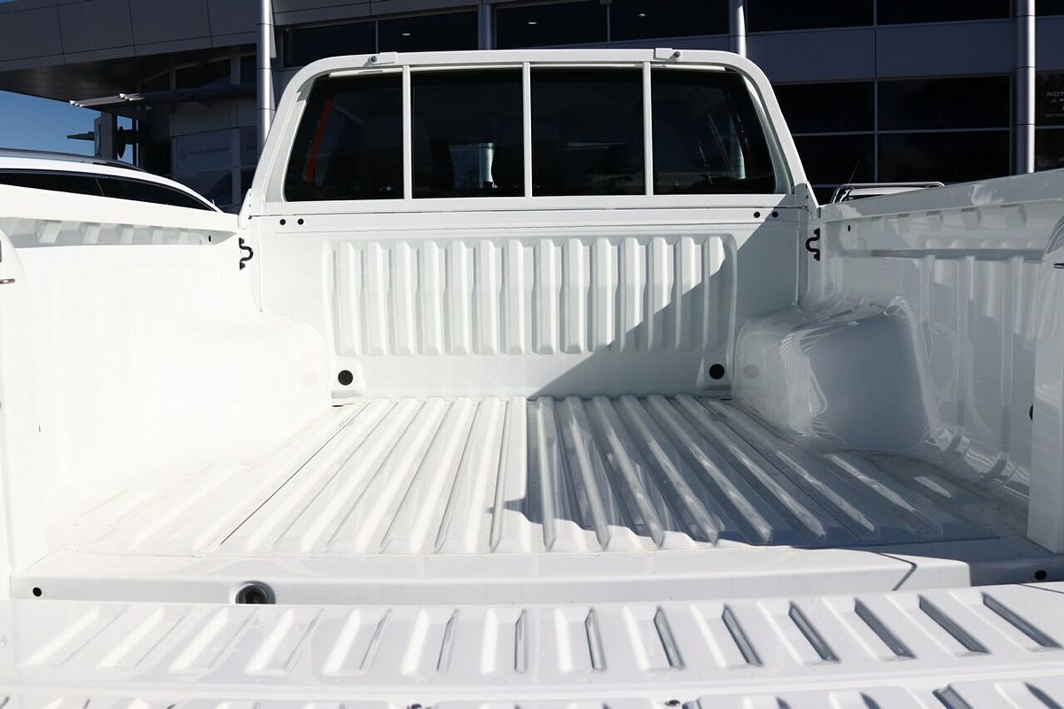 2025 Mitsubishi Triton GLX MV 4X4