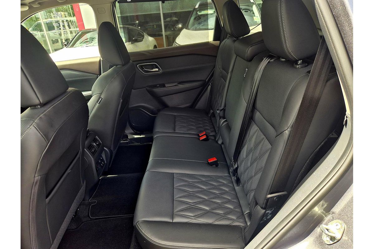 2025 Nissan X-TRAIL Ti-L T33