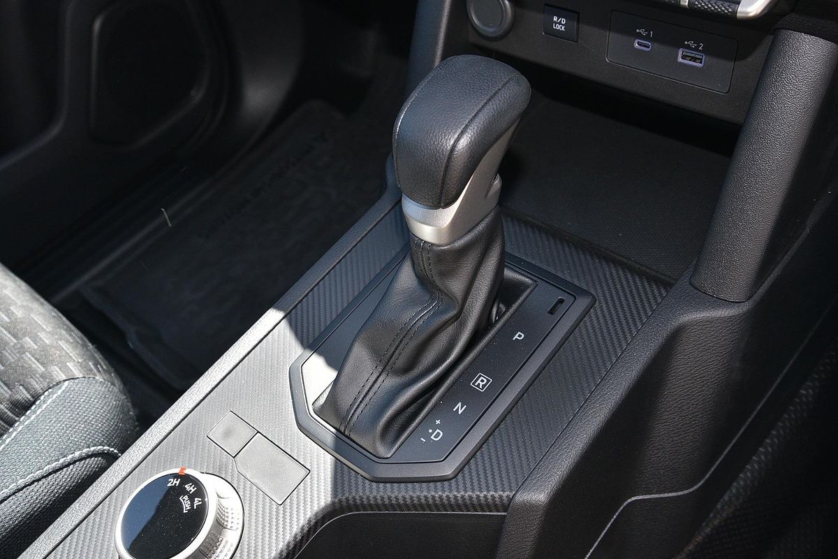 2025 Mitsubishi Triton GLX+ MV 4X4
