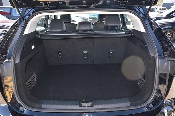 2025 MG HS Excite AS33