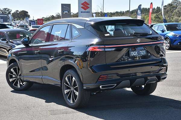 2025 MG HS Excite AS33