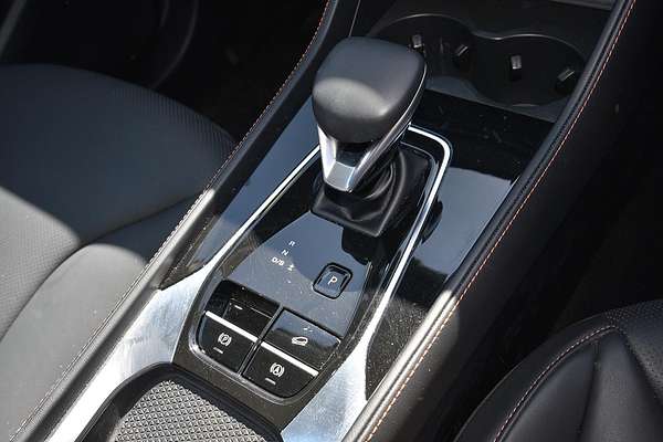 2025 MG HS Excite AS33