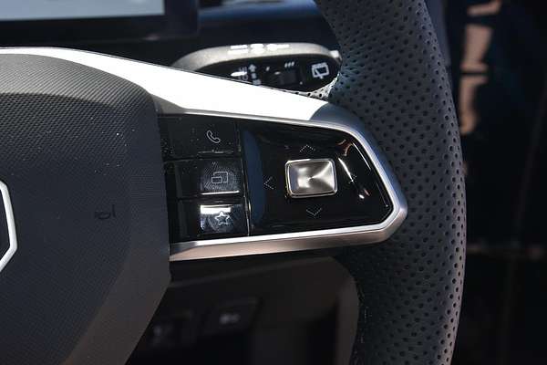 2025 MG HS Excite AS33