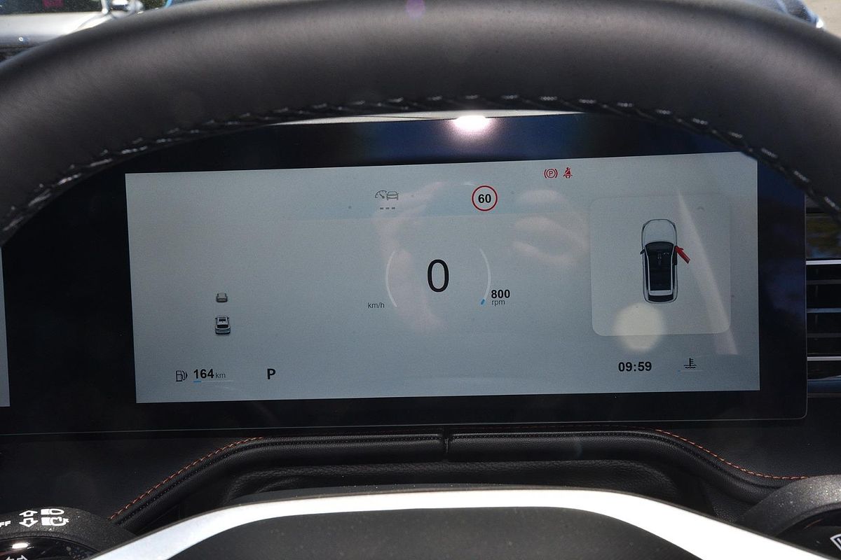 2025 MG HS Excite AS33