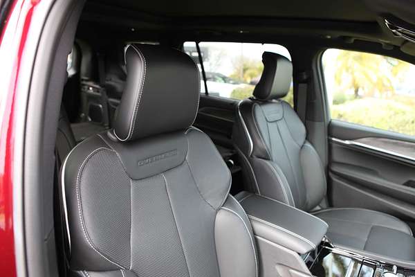 2023 Jeep Grand Cherokee Oveland WL
