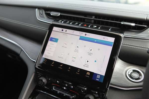 2023 Jeep Grand Cherokee Oveland WL