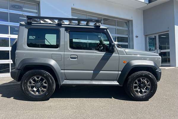 2022 Suzuki Jimny GLX GJ