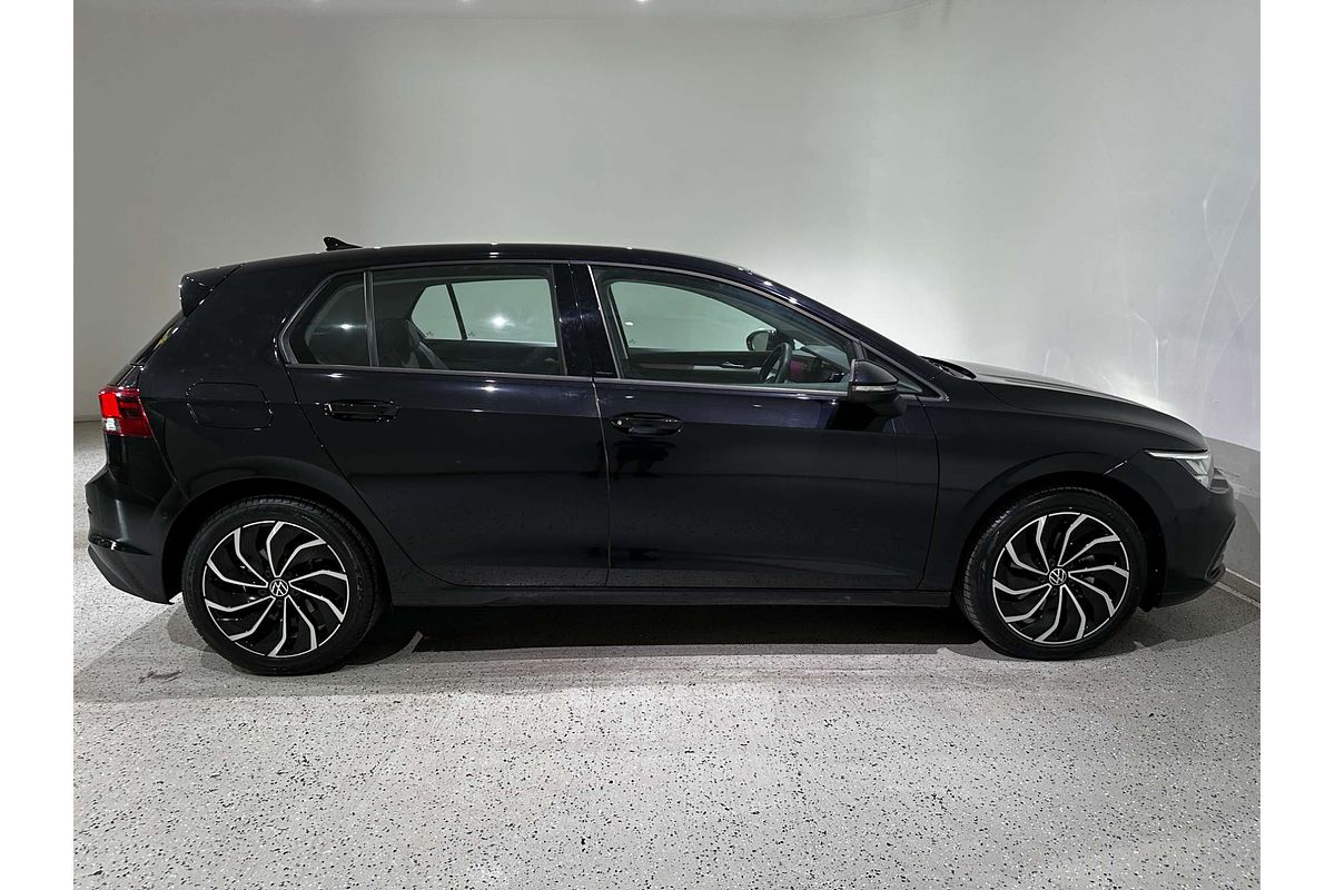 2022 Volkswagen Golf 110TSI Life 8