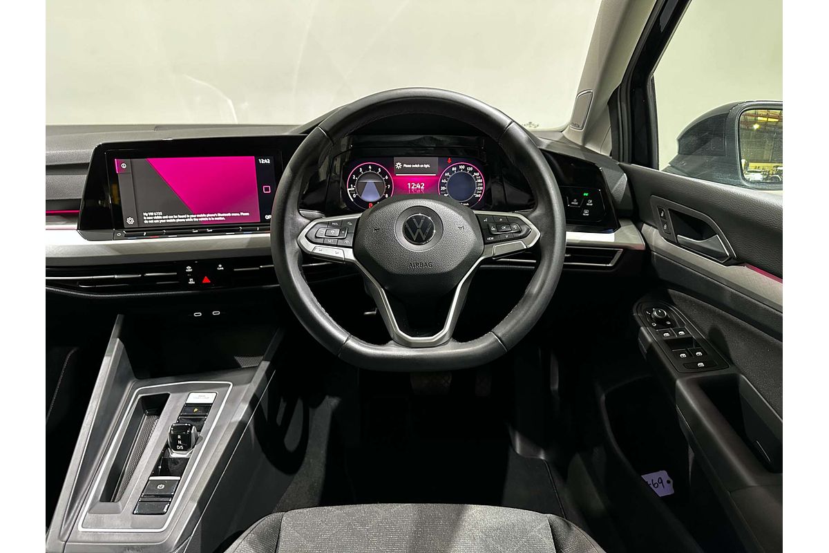 2022 Volkswagen Golf 110TSI Life 8