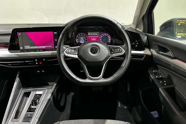 2022 Volkswagen Golf 110TSI Life 8