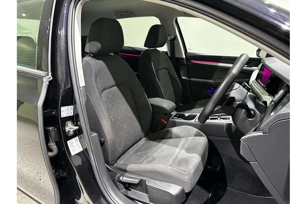 2022 Volkswagen Golf 110TSI Life 8