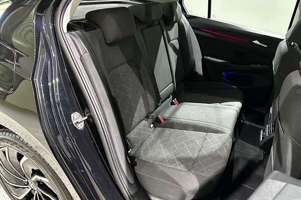 2022 Volkswagen Golf 110TSI Life 8