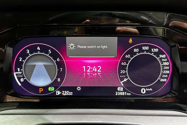 2022 Volkswagen Golf 110TSI Life 8