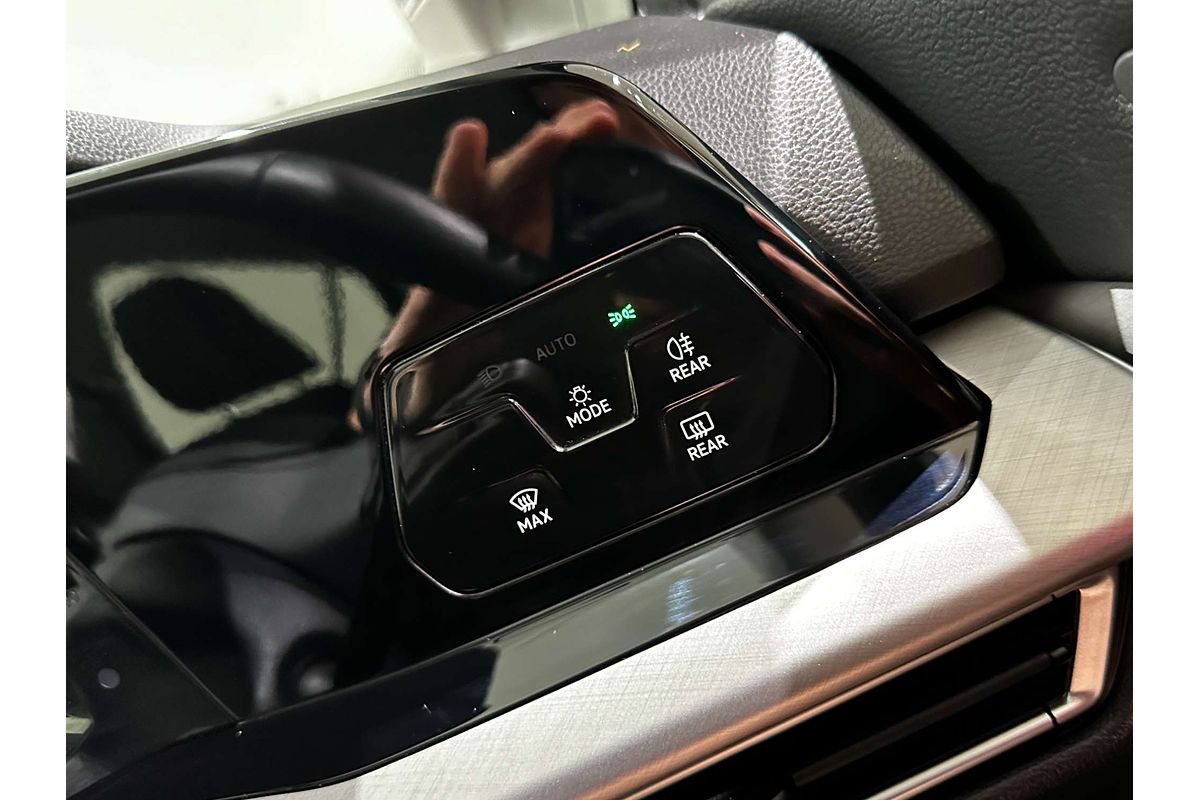 2022 Volkswagen Golf 110TSI Life 8