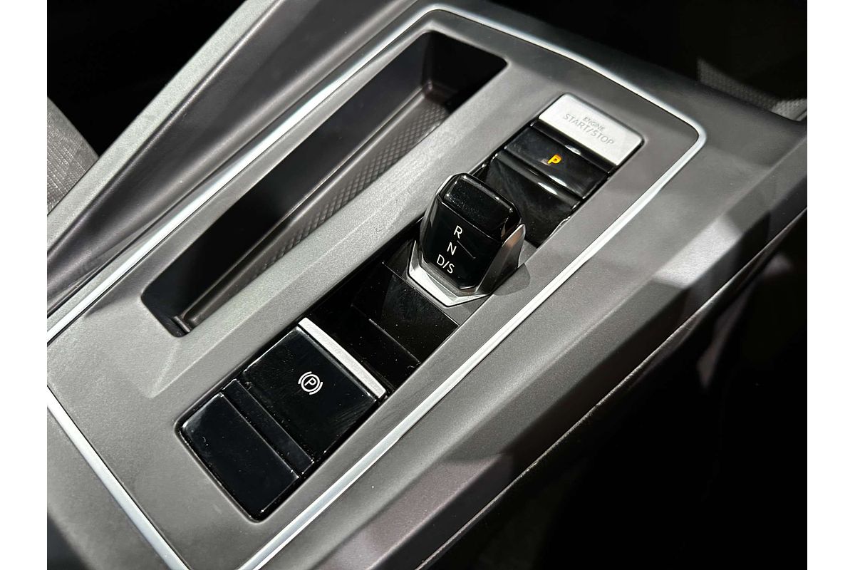 2022 Volkswagen Golf 110TSI Life 8