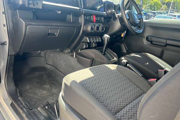 2022 Suzuki Jimny GLX GJ