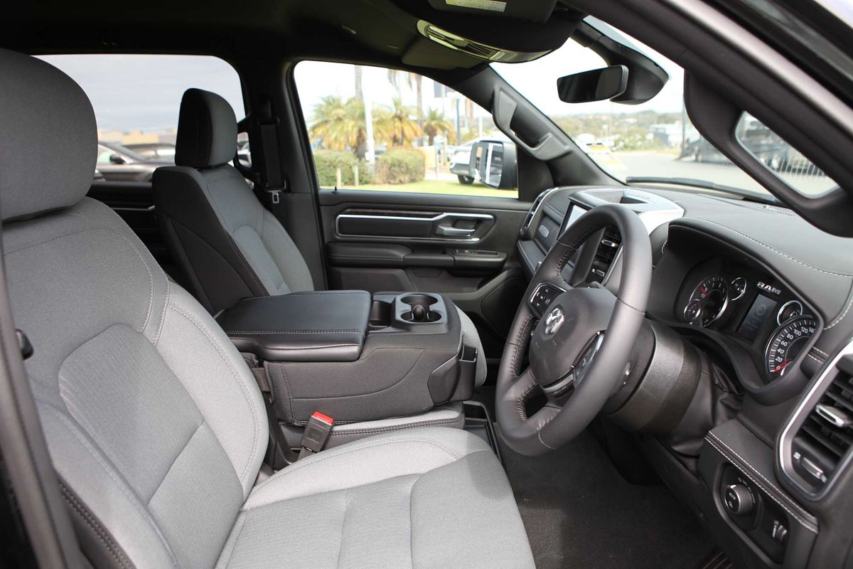 2024 RAM 1500 Big Horn DT 4X4 SWB