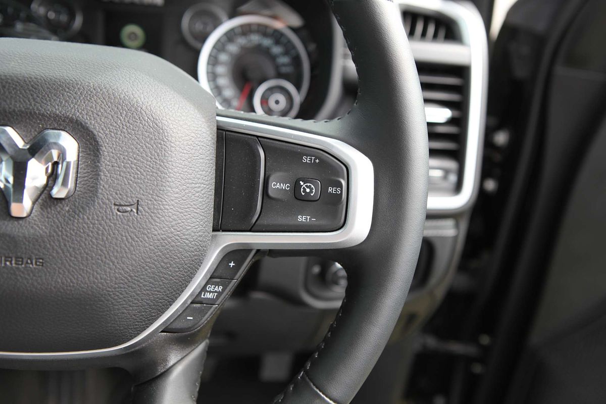 2023 RAM 1500 Big Horn DT 4X4 LWB