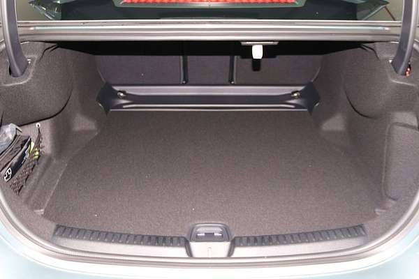 2024 Mercedes-Benz E-Class E200 W214