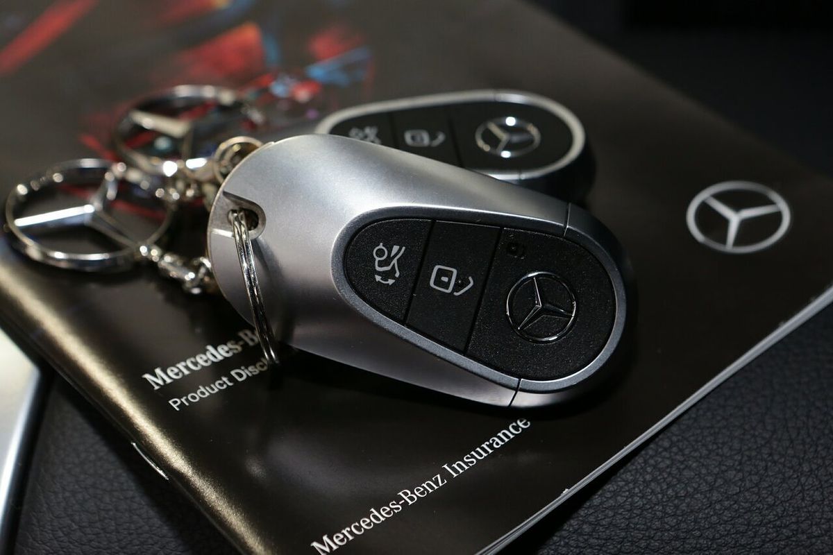 2023 Mercedes-Benz C-Class C200 W206