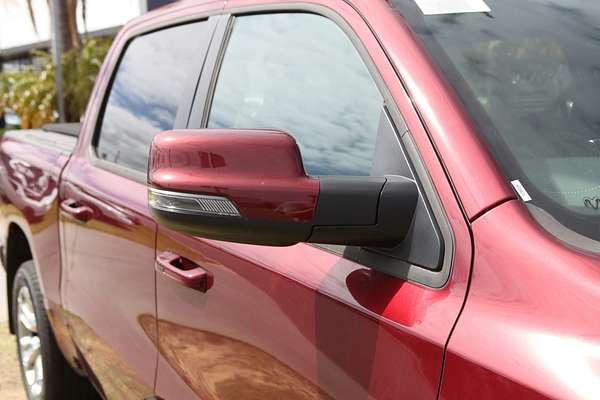 2024 RAM 1500 Laramie Sport RamBox DT 4X4 SWB